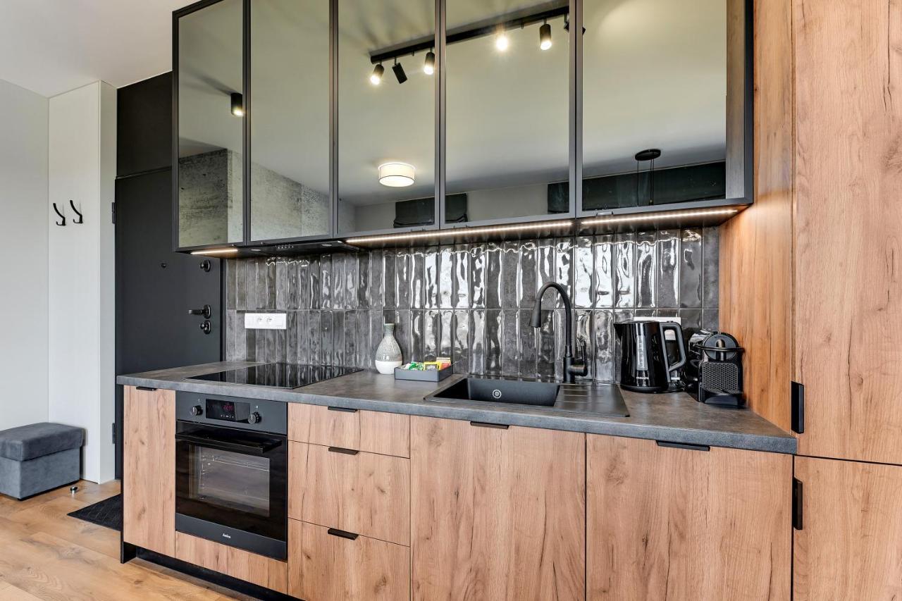 Doki Living & Foodhall By Downtown Apartments Gdańsk Exterior foto