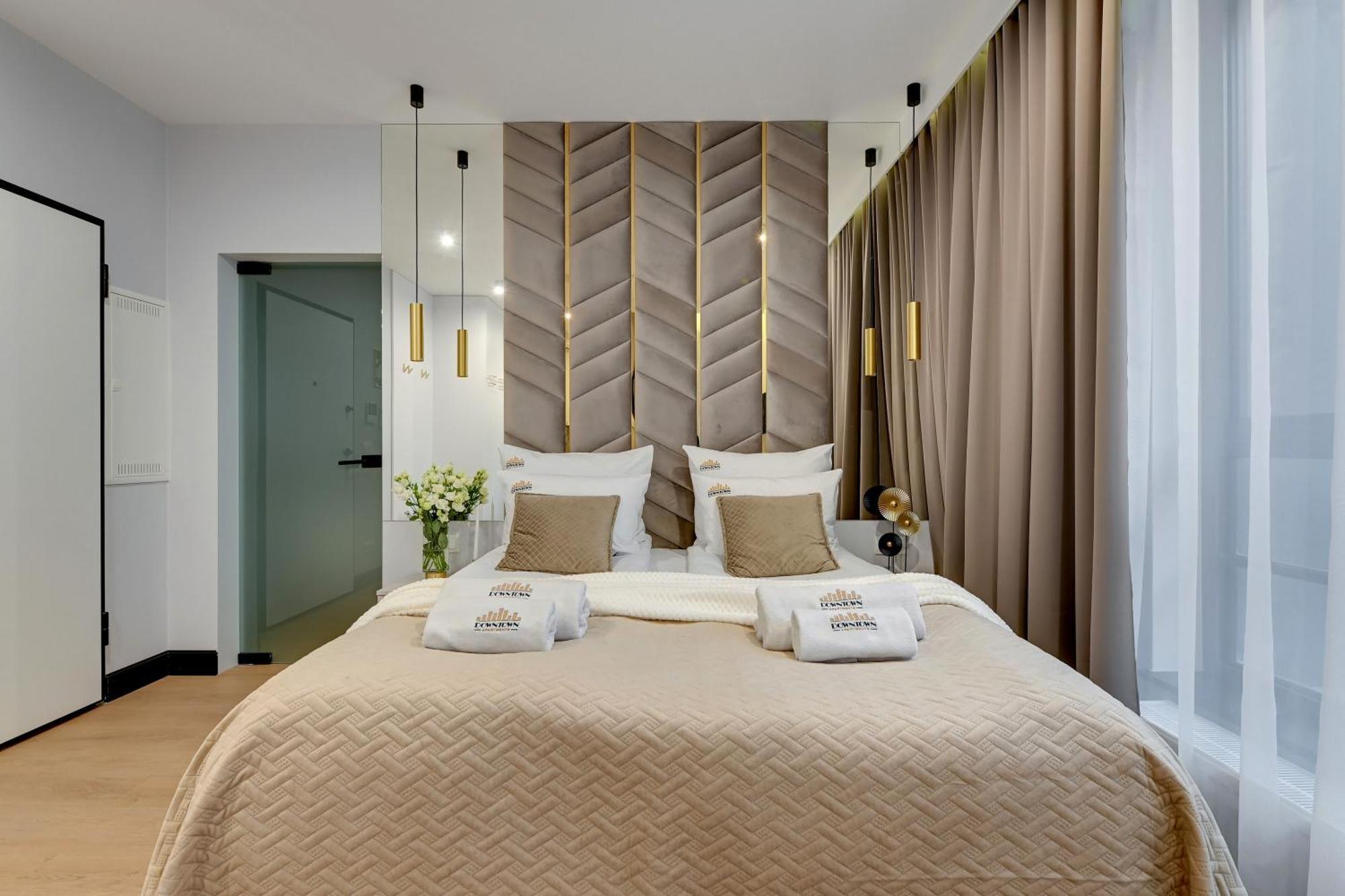 Doki Living & Foodhall By Downtown Apartments Gdańsk Exterior foto